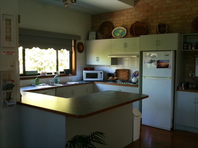 Sanddancers Bed & Breakfast In Jervis Bay Vincentia Exterior photo